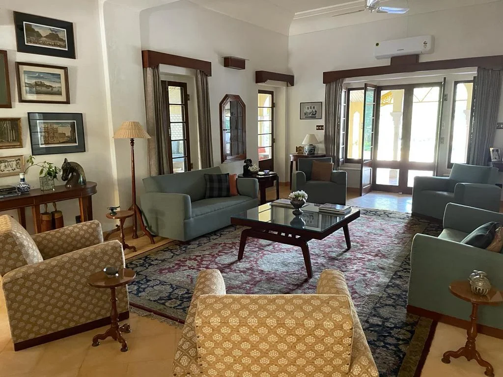 Roop Niwas Kothi Space 2